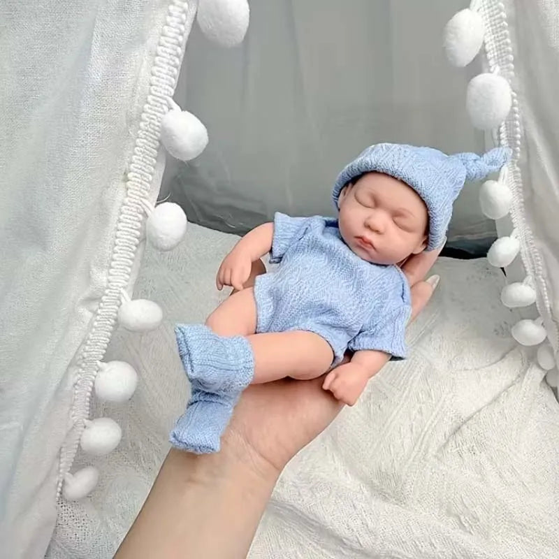 Lifelike Newborn Reborn Doll – 20cm Soft Vinyl Collector's Toy