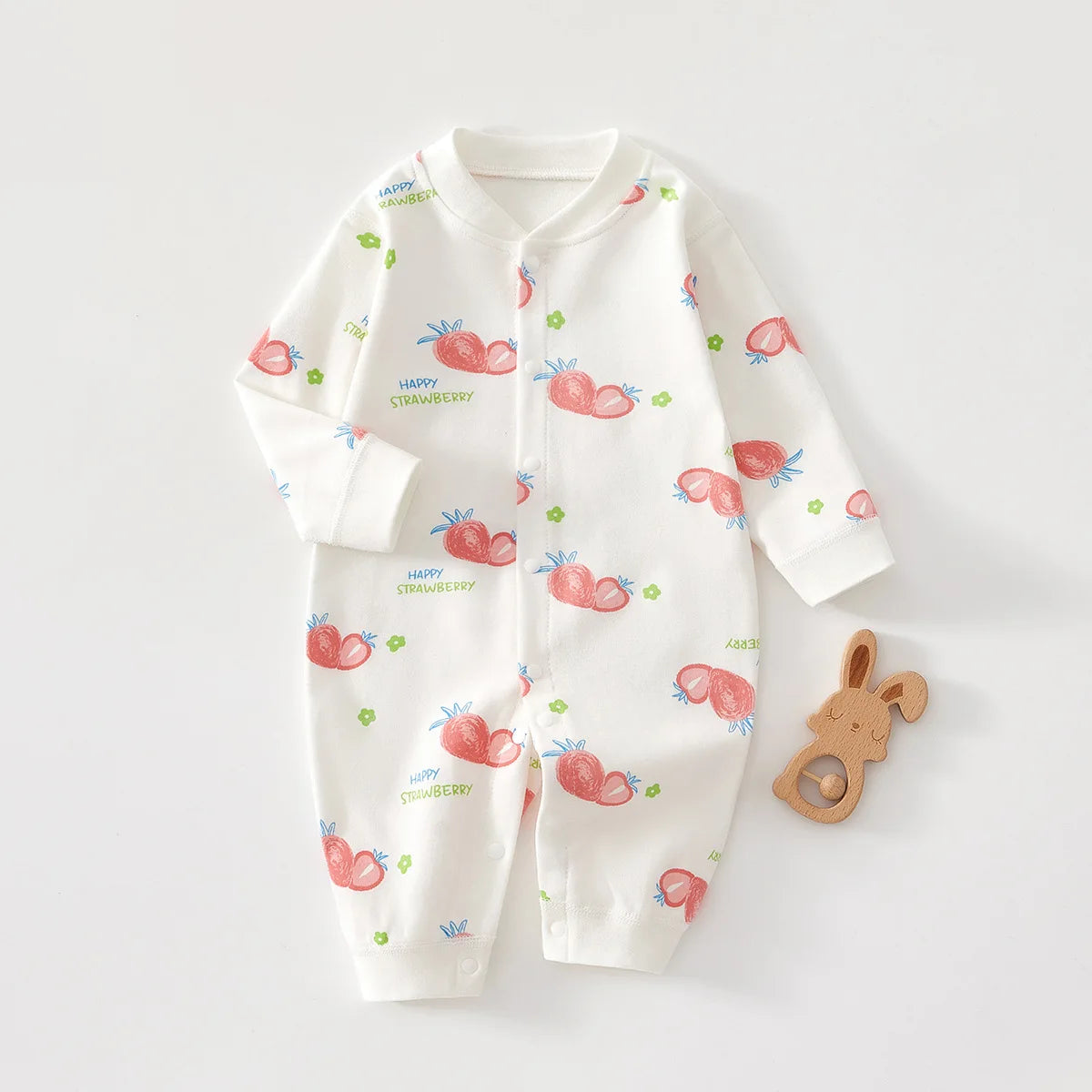 White cotton long sleeve baby rompers with strawberry patterns for spring and autumn