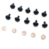 Une collection de nez en plastique de sécurité noirs pour les poupées amigurumi, alignés.