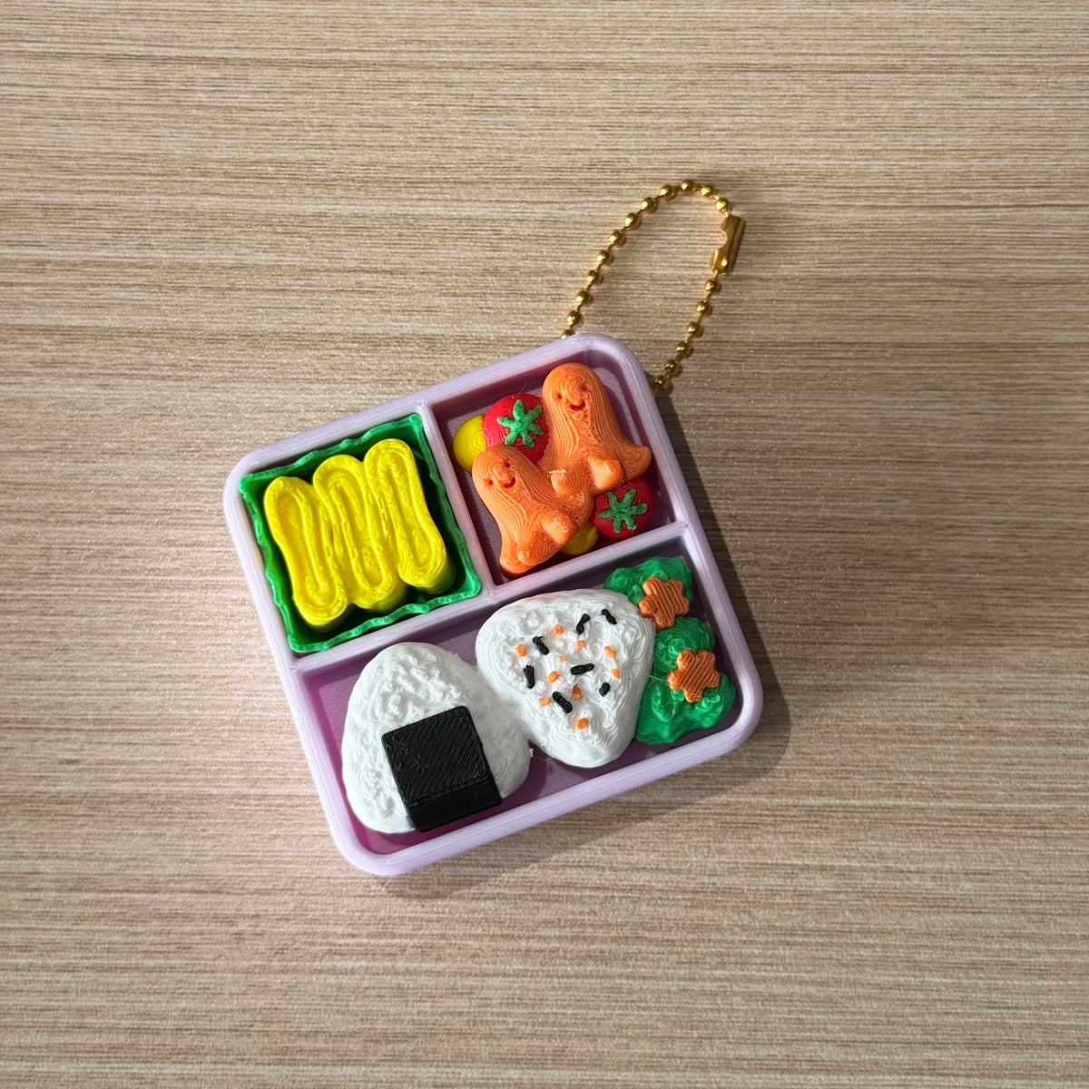 Cute Cartoon Cake Fidget Keychain – Stress Relief Clicker Toy