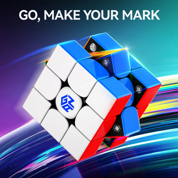 En farverig magnetisk speed cube-puslespil med blå, hvide og røde brikker på en mørk baggrund.