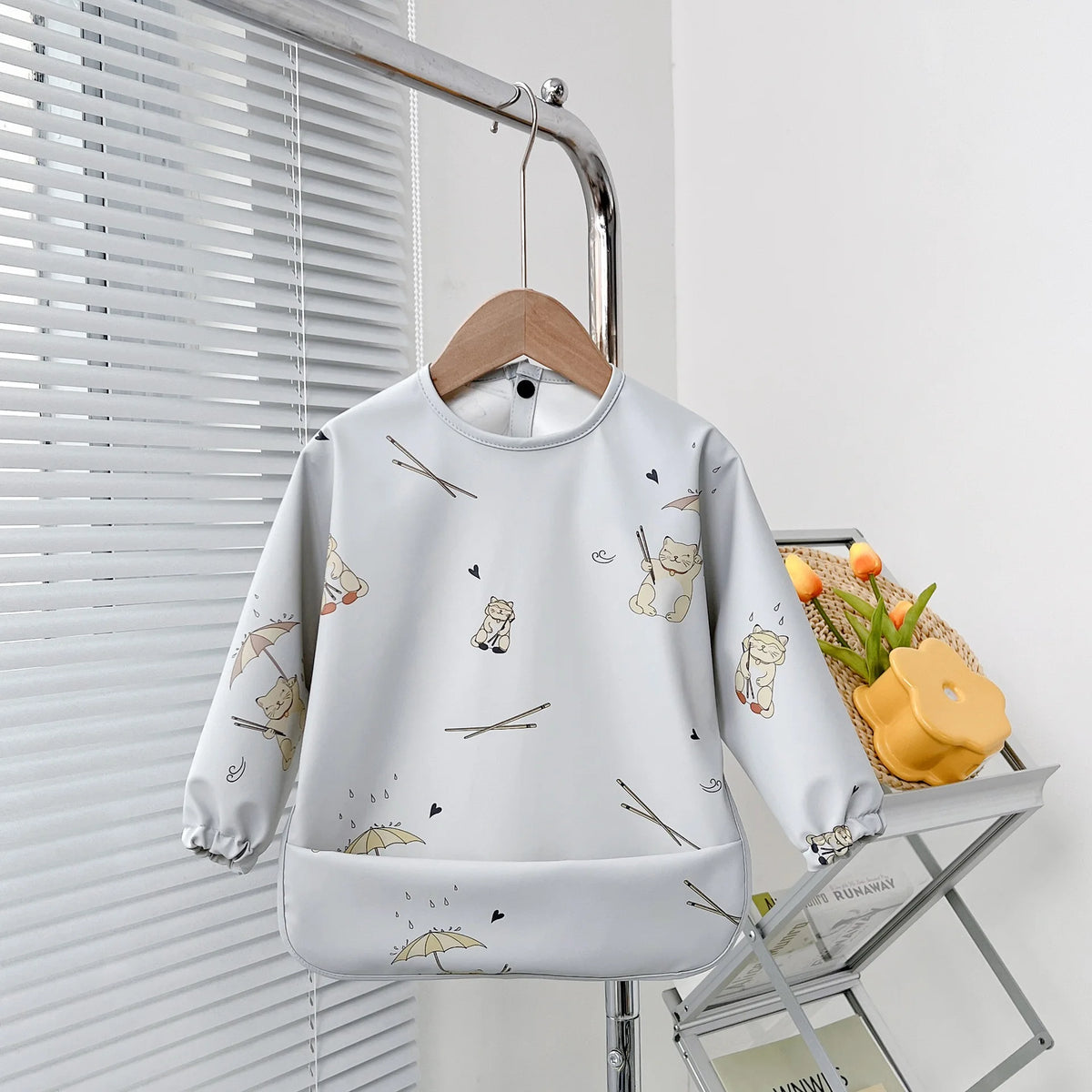 Waterproof Baby Feeding Bib with Long Sleeves