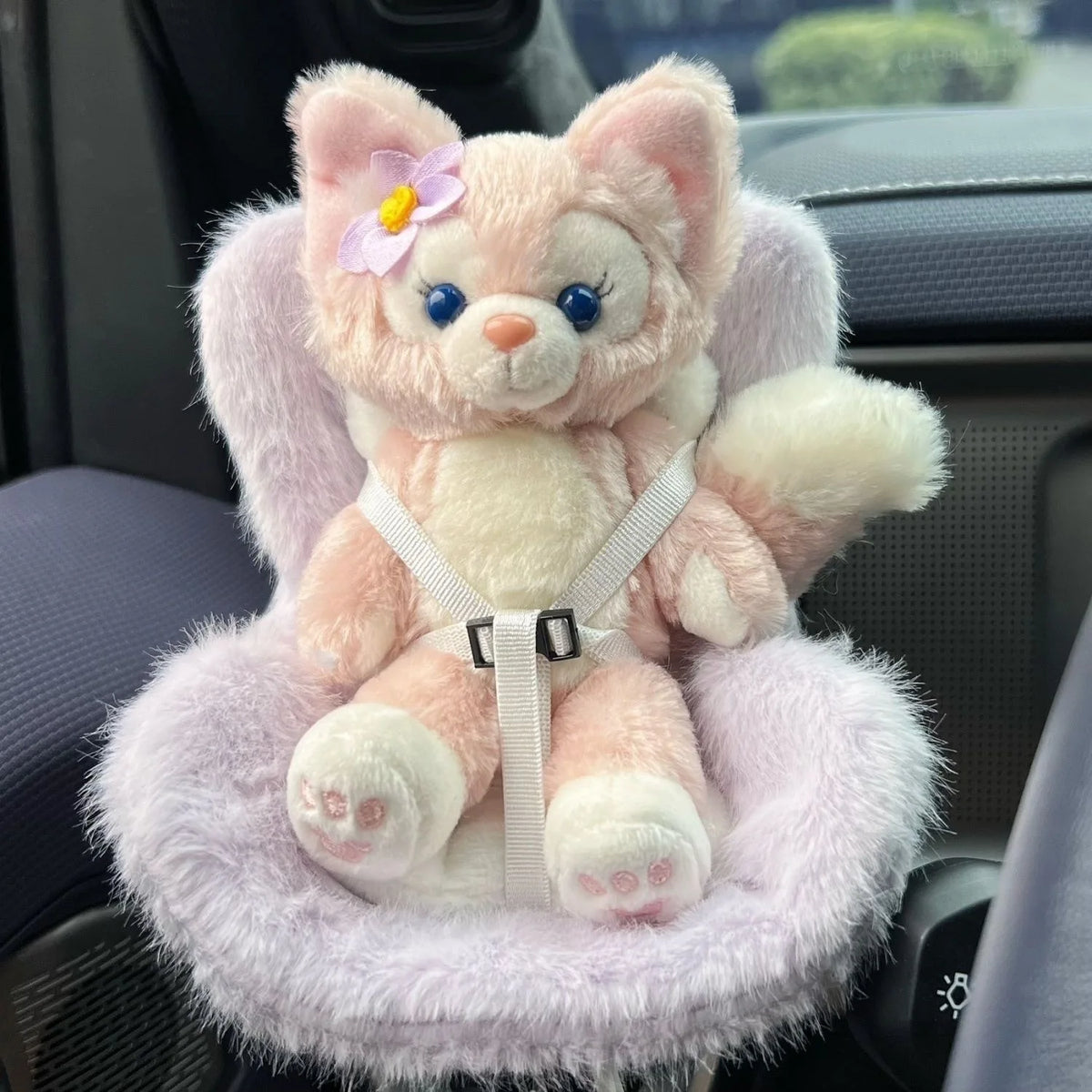 Cute Doll Car Seat & Air Vent Aromatherapy Holder