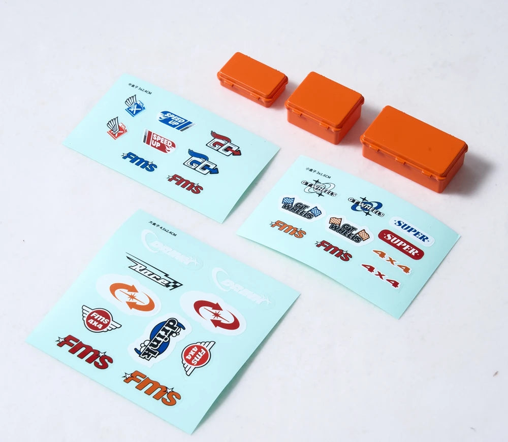 RC Car Scale Accessory Set – Surfboard, Kayak, and Roadblock Decorations