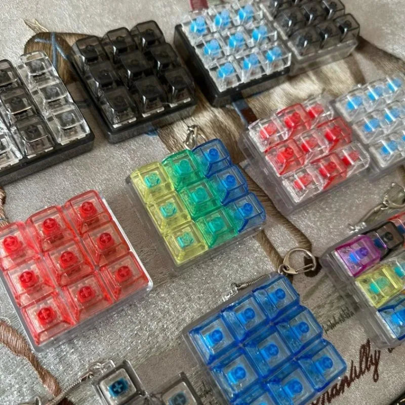 Mini Mechanical Keyboard Fidget Keychain with Clicking Keys
