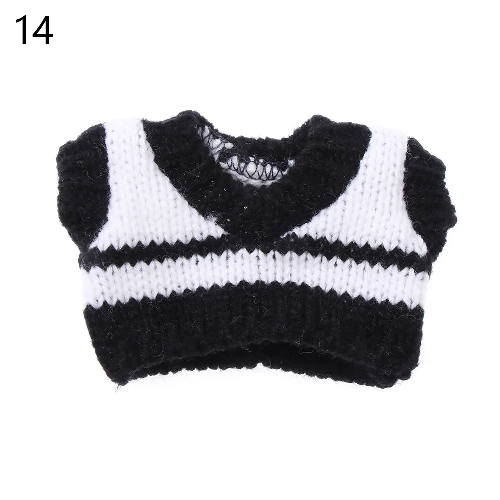 Fashionable Sweater and Vest Set for 20cm Plush Dolls
