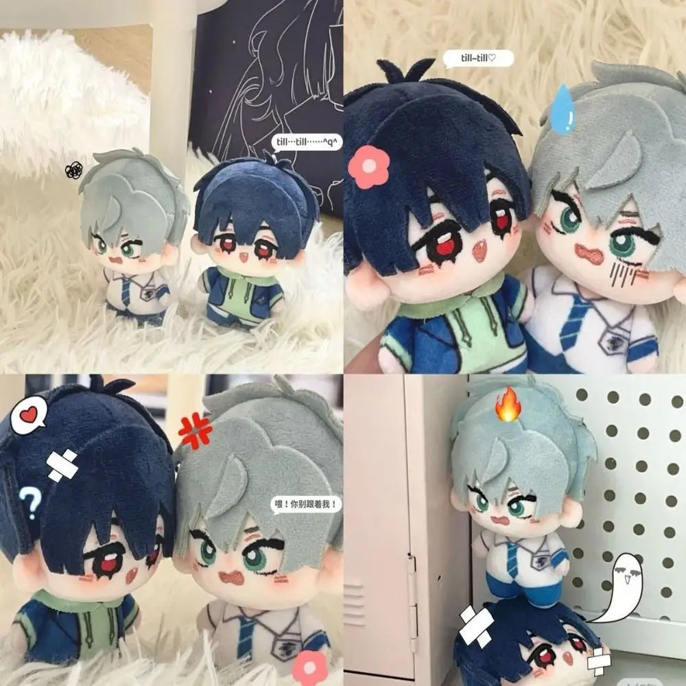 A collection of Alien Stage Starfish plush dolls featuring various hair colors and expressions.