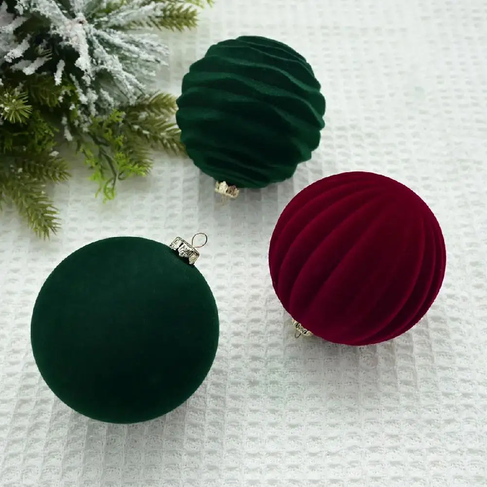 Set of 12 Velvet Flocked Christmas Tree Ornaments in Green