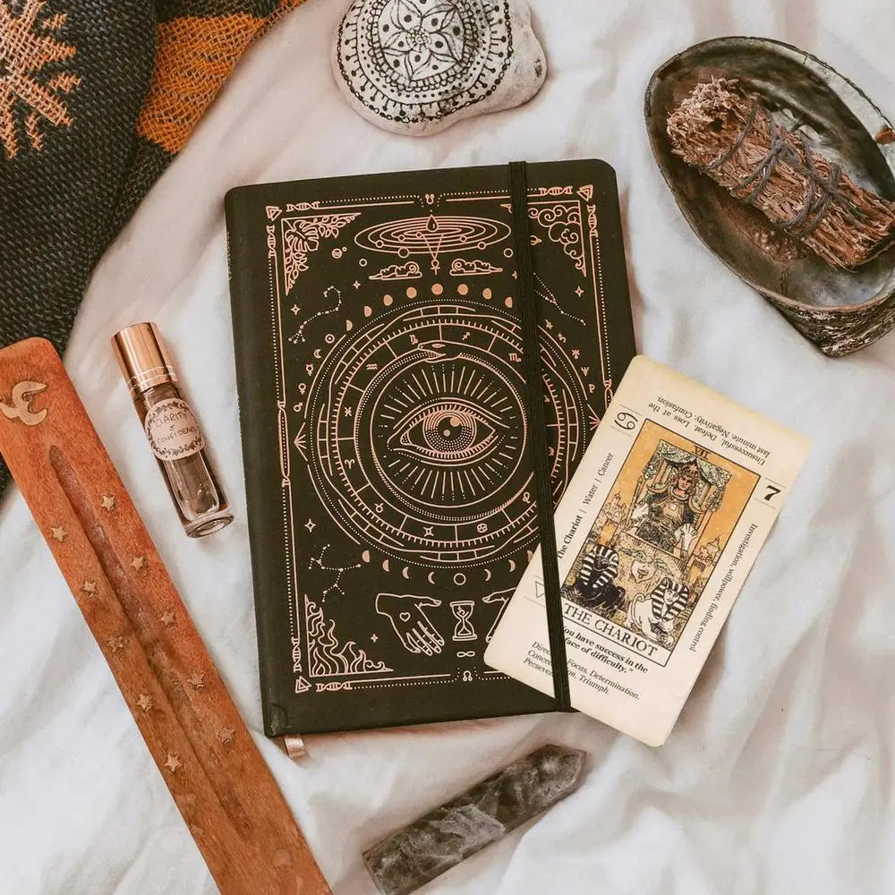Beginner Tarot Card Deck with Meanings, 78-Card Antiqued Set
