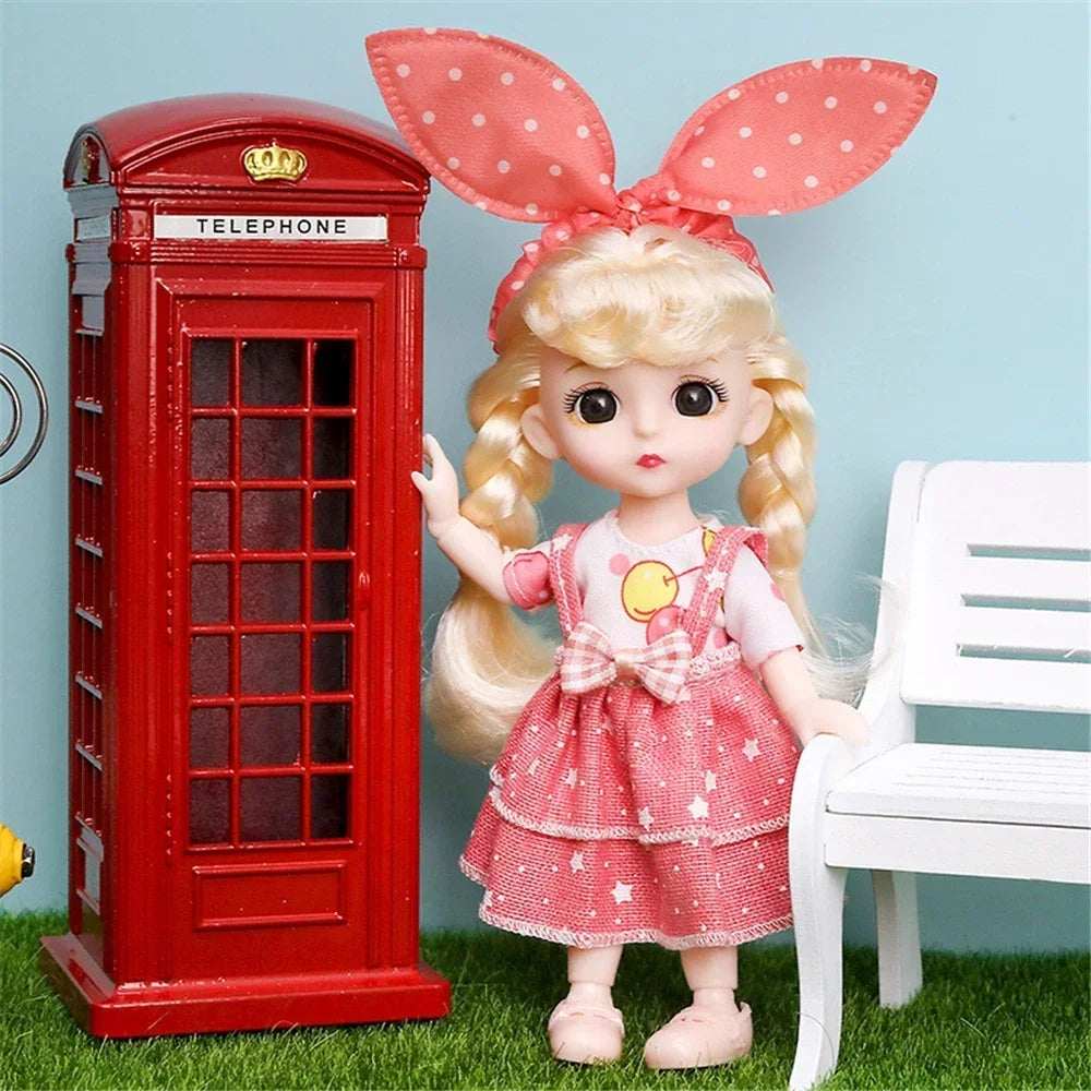Posable Princess Doll with Outfit and Shoes