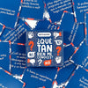 A stack of blue mini game cards titled Qué tan bien me conoces featuring question marks and thumbs up/down icons.
