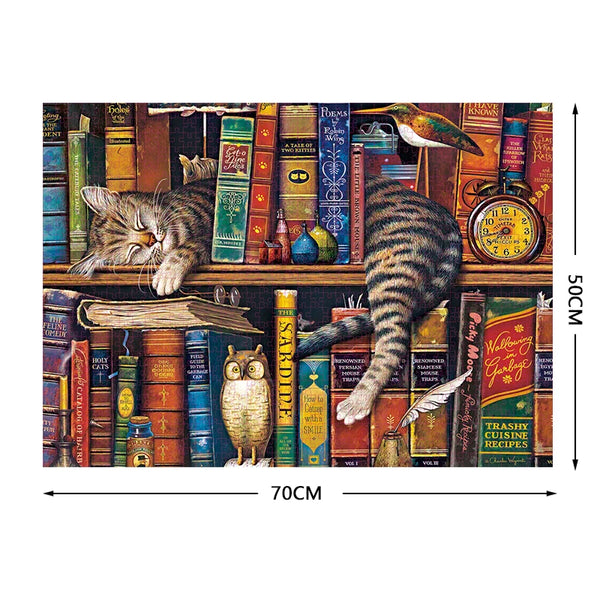 Ein Puzzle mit einer getigerten Katze und Gegenständen auf einem Holzregal