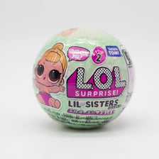 A green blind ball from the LOL Surprise! Lil Sisters Series 2 featuring a character and surprise elements.