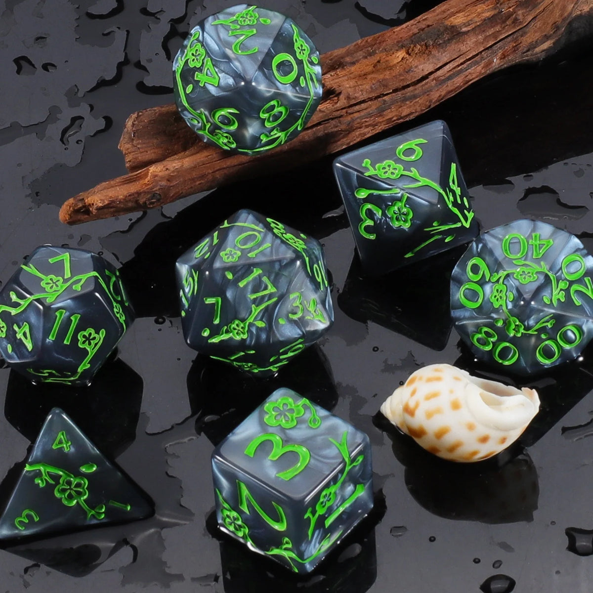 Plum Flower Polyhedral Dice Set (7 Pieces)
