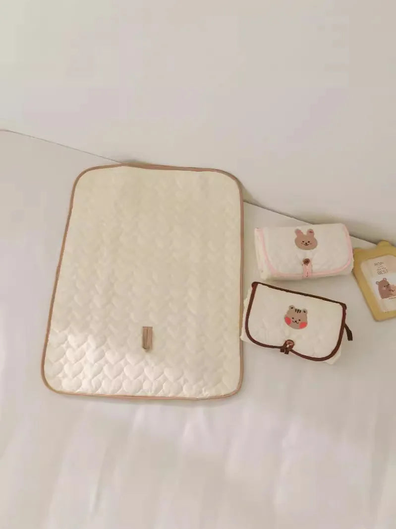 Foldable Waterproof Diaper Changing Pad for Babies