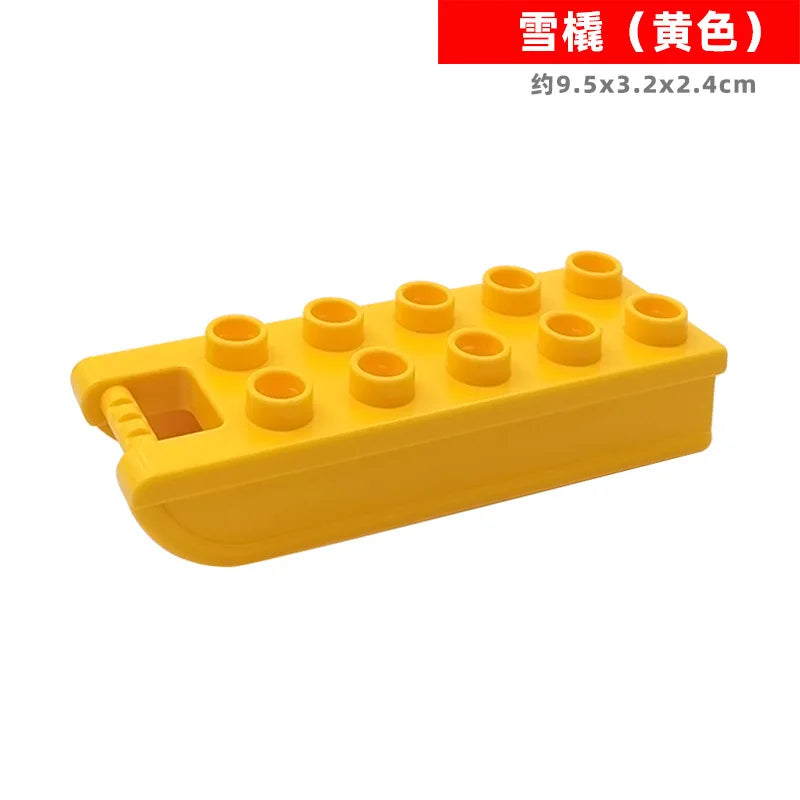 Yellow city traffic building block set with vehicles and a trailer