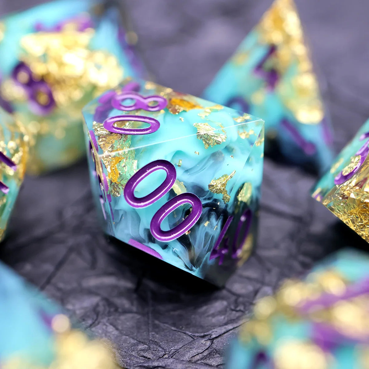 Handmade Resin D&D Dice Set – 7 Polyhedral Dice with Floral Design