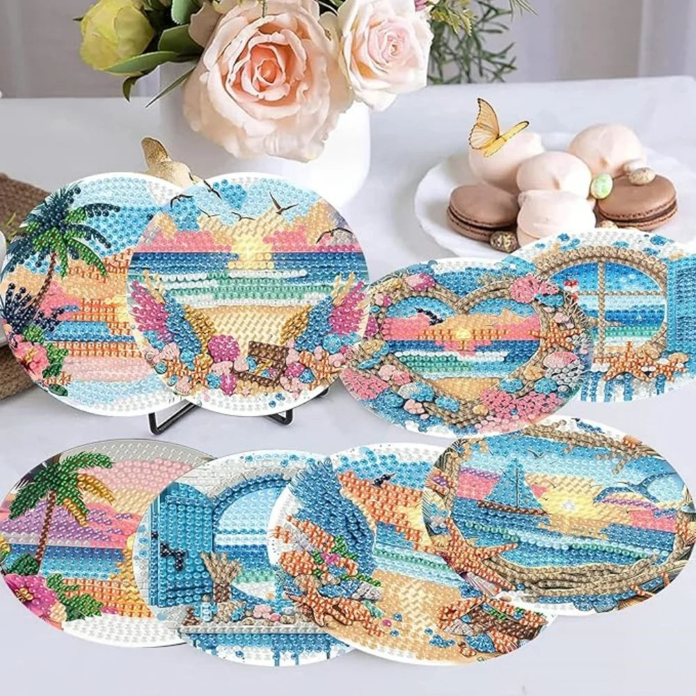 Set Diamantmaler Untersetzer mit tropischen und floralen Designs auf weißem Hintergrund