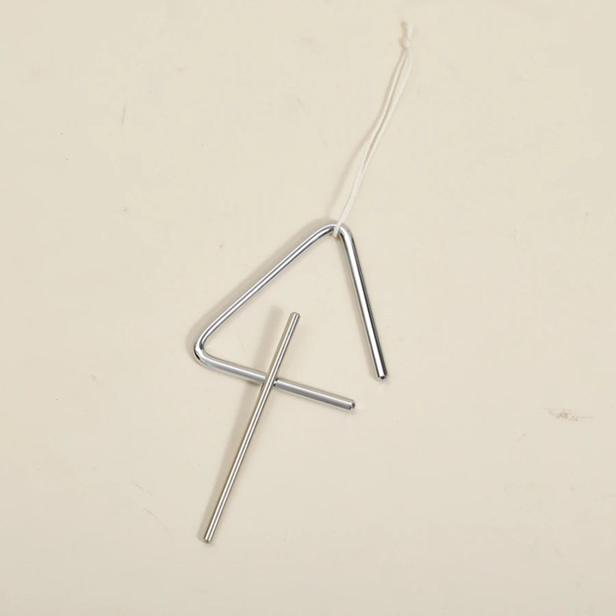 A silver metal musical instrument set consisting of a bear shape and a tuning string.