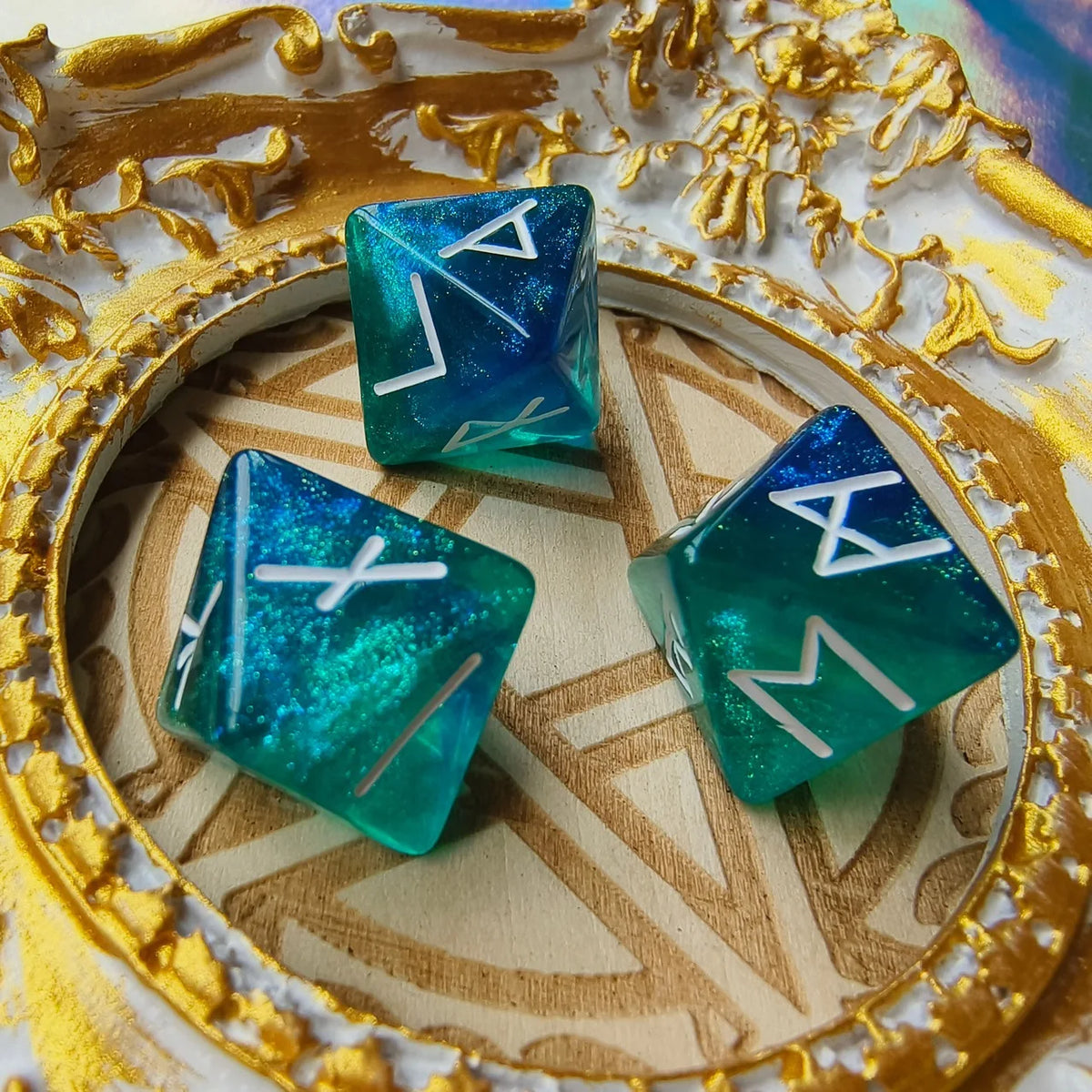 Galaxy Rune Dice Set – 8-Sided Polyhedral Dice for Divination & Games