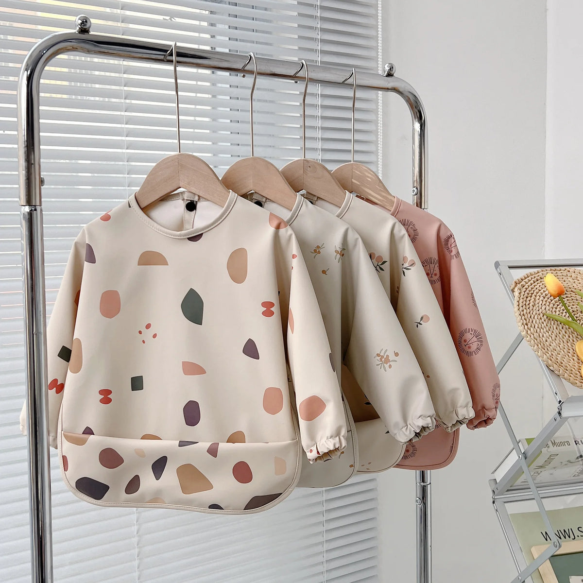 Waterproof Baby Feeding Bib with Long Sleeves