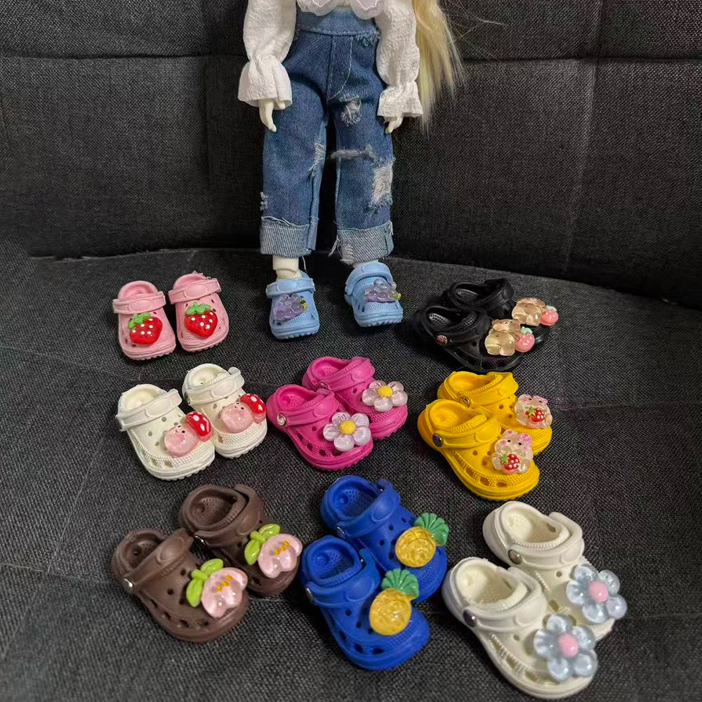A collection of fashion slippers for 1/6 BJD dolls in various colors and styles.