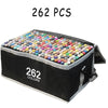 Eine Box mit 262 Kunstskizzenmarkern in verschiedenen Farben, auf der Klappe präsentiert.