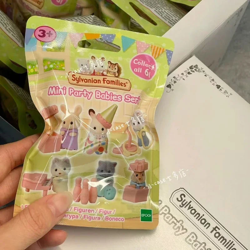 Sylvanian Families Mini Baby Party Surprise Blind Bag
