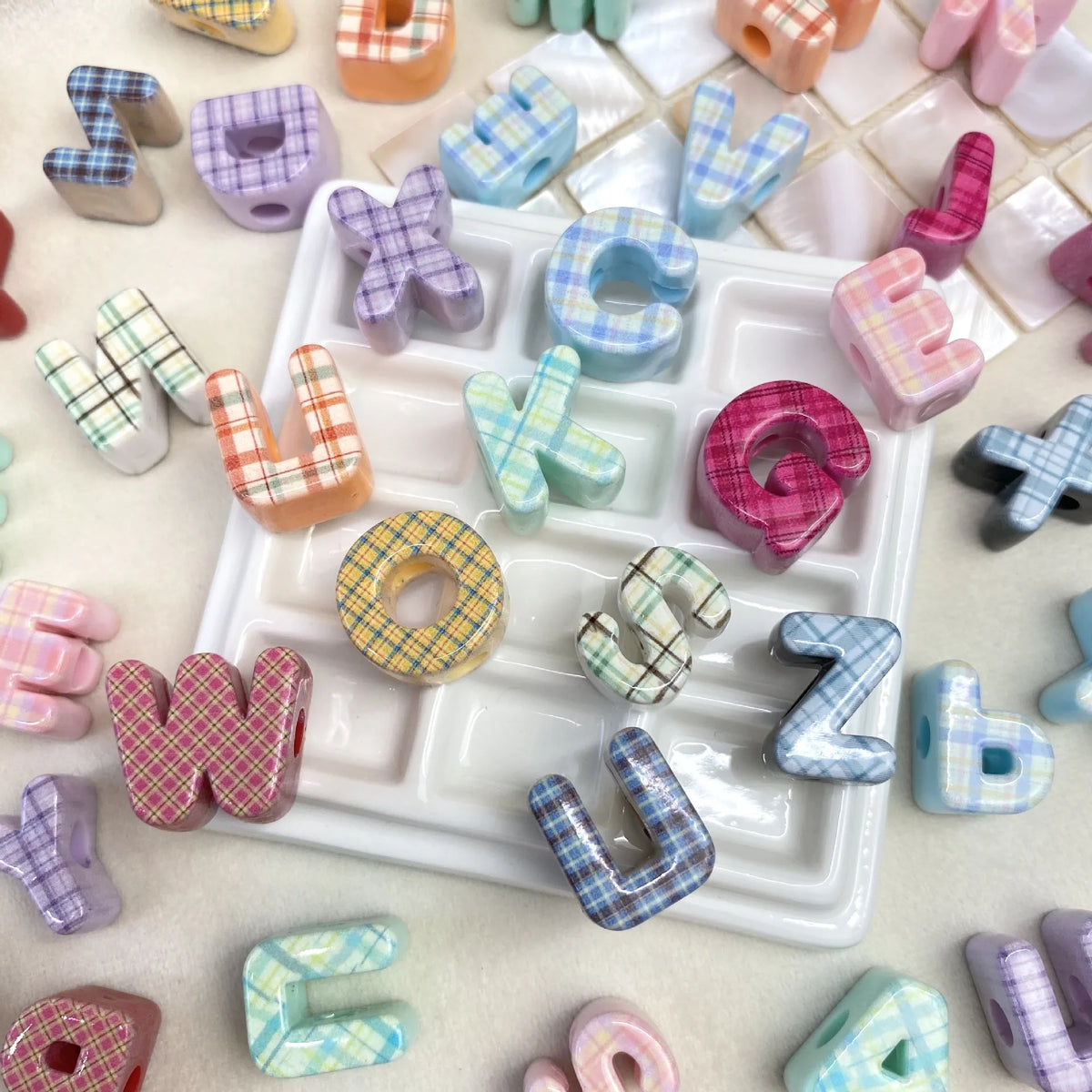Acrylic Alphabet Beads for DIY Phone Chains and Keychains