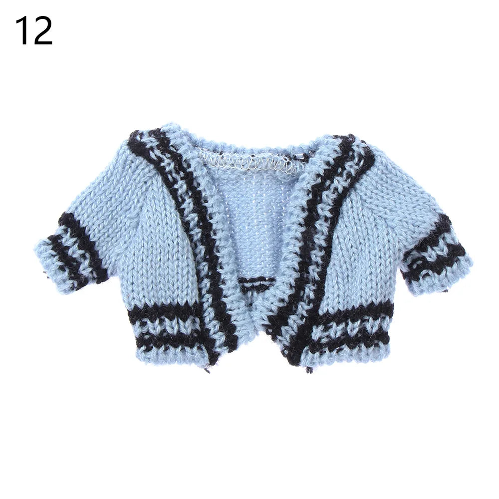 Fashionable Sweater and Vest Set for 20cm Plush Dolls
