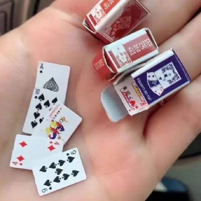 Mini Playing Cards – Portable Stress-Relief Fidget Deck