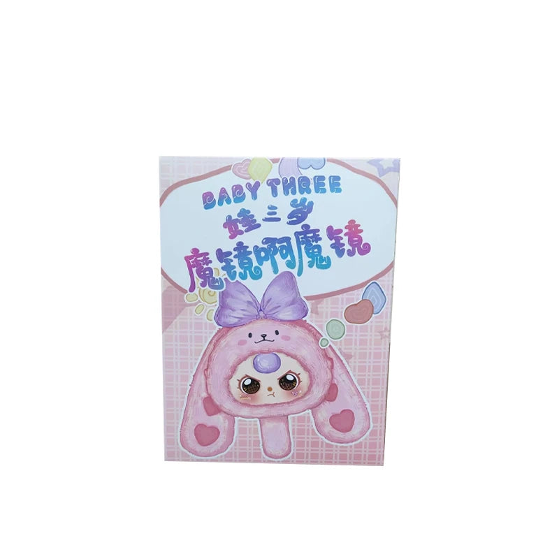 A pink and purple collectible blind box figure of a cute baby with a bow, featuring Chinese text.