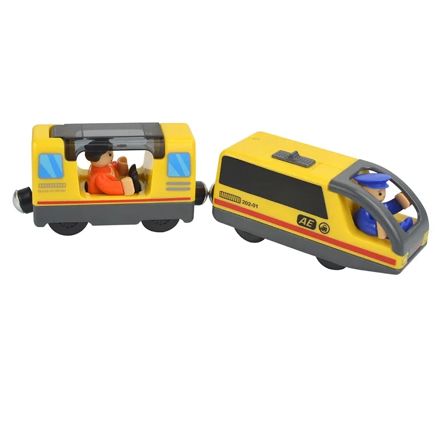 Magnetic Wooden Train Set with Locomotive and Two Carriages