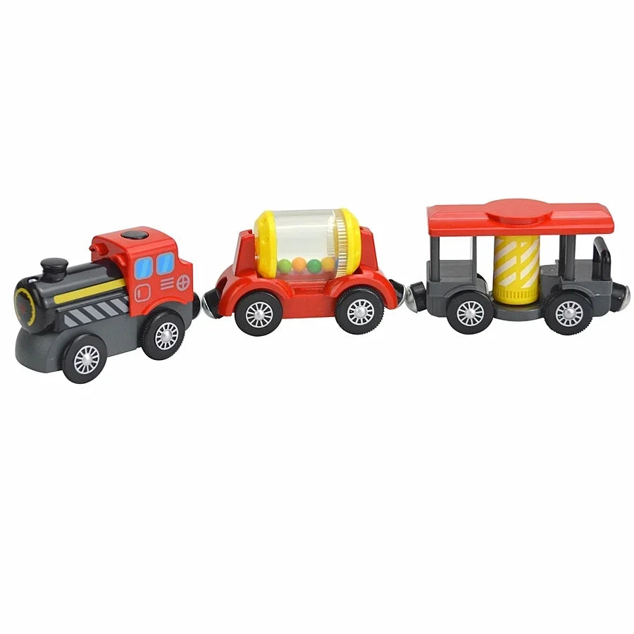 Magnetic Wooden Train Set with Locomotive and Two Carriages
