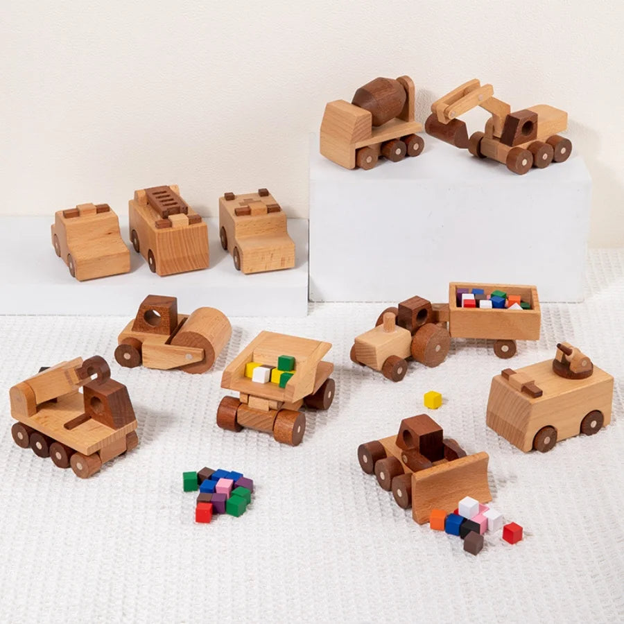 Collection de véhicules et blocs d'ingénierie en bois massif.