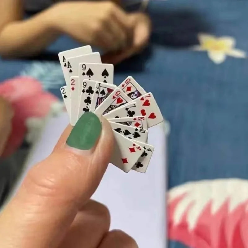 Mini Playing Cards – Portable Stress-Relief Fidget Deck