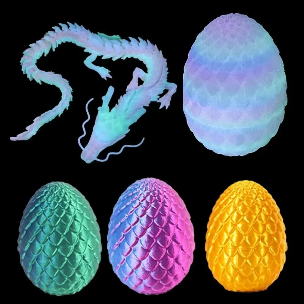 Collection de quatre œufs colorés, incluant un dragon vert translucide et trois œufs texturés en sarcelle, violet et jaune
