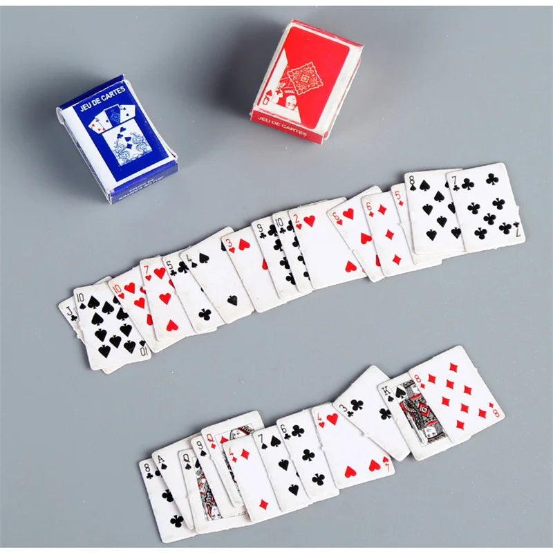 Mini Playing Cards – Portable Stress-Relief Fidget Deck