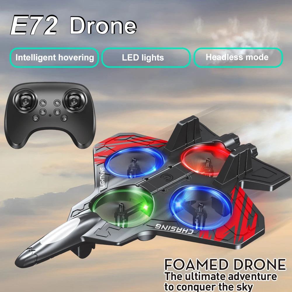 Schwarzer Schaumdrohne mit roten Akzenten fliegt gegen bewölkten Himmel, zeigt intelligente Hovering und LED-Lichter.