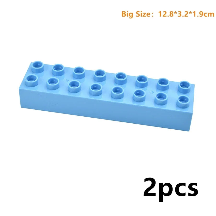 Deux grands blocs de construction bleu clair pour enfants, mesurant 12.8x3.2x1.9 cm.