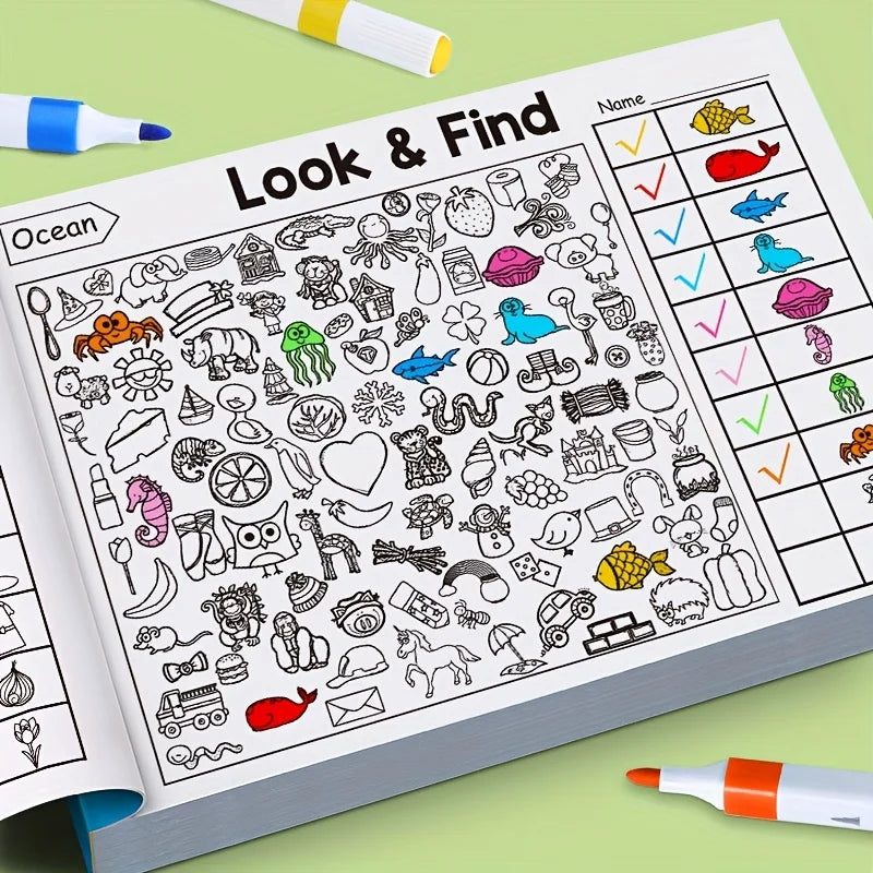 Page ouverte d'un livre d'activités interactif de recherche et trouvage avec diverses dessins au trait pour enfants.