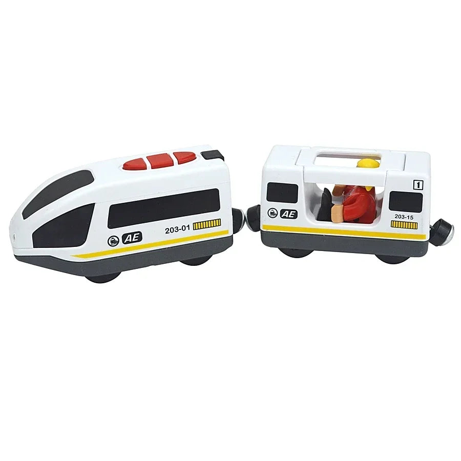 Magnetic Wooden Train Set with Locomotive and Two Carriages