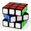 مجموعة من لعبة مكعب سحري 3x3، ذات وجوه ملونة.