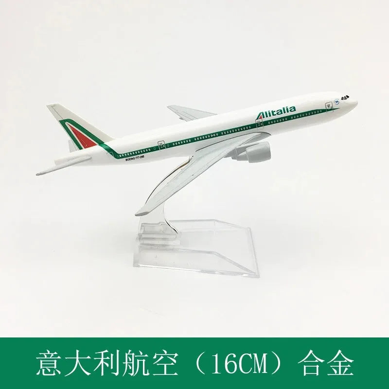Diecast Metal Boeing Aircraft Model – 16 cm Collectible Display Piece