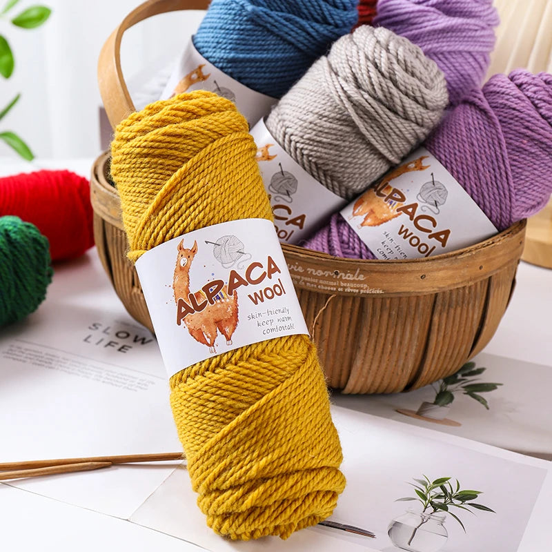 Luxurious Alpaca Wool Blend Yarn — 500g Thick Knitting Yarn