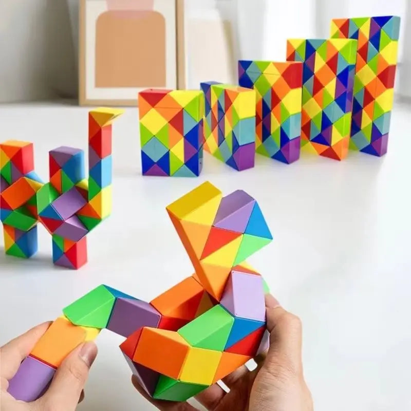 Rainbow Twist Puzzle Snake – Creative Fidget Toy for Kids & Adults