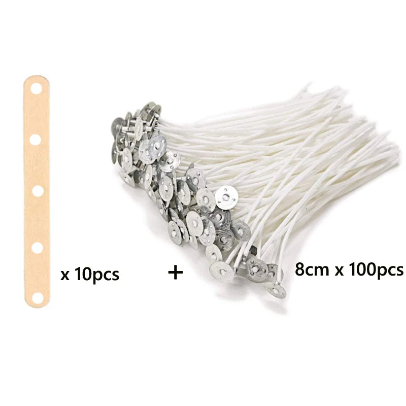 A bundle of 100 pre-waxed cotton candle wicks with metal sustainer tabs, measuring 8cm long.