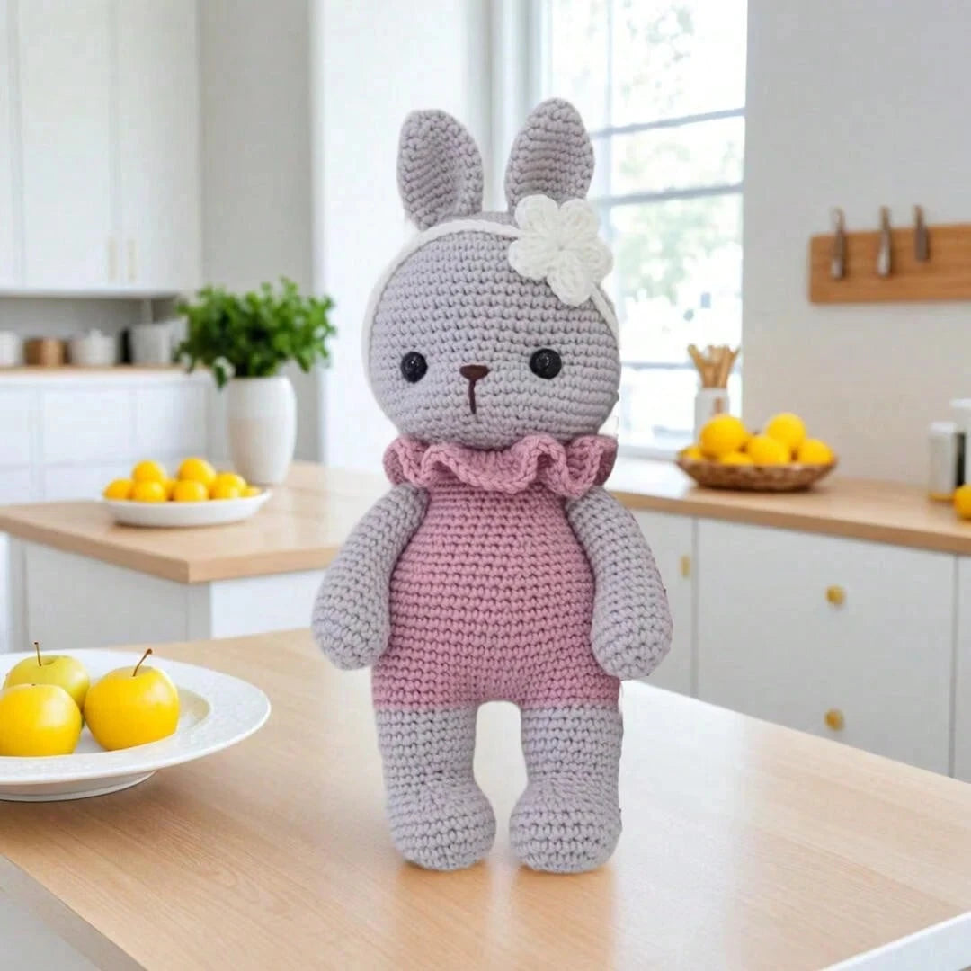 Beginner Crochet Kit – Cute Animal Plush Craft Set with Step-by-Step Guide
