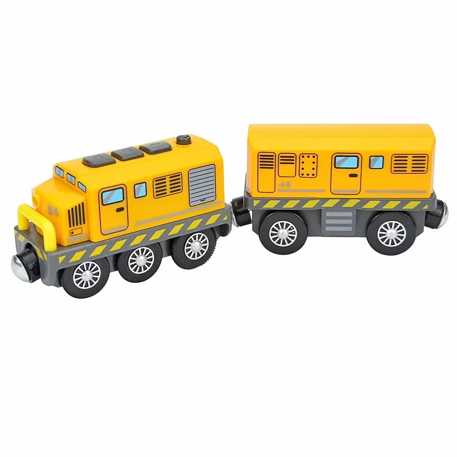 Magnetic Wooden Train Set with Locomotive and Two Carriages